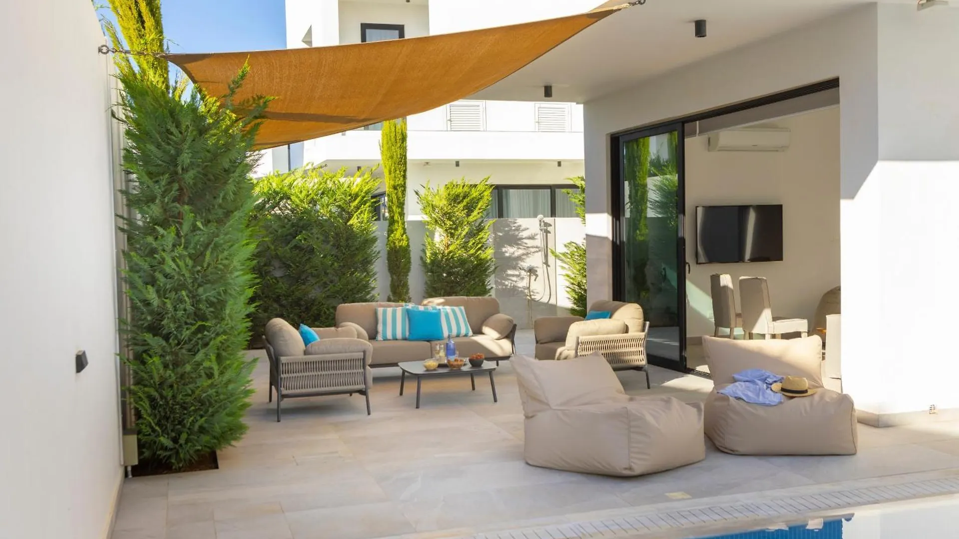 Protaras Periyiali Seaside Villa 33 קפריסין