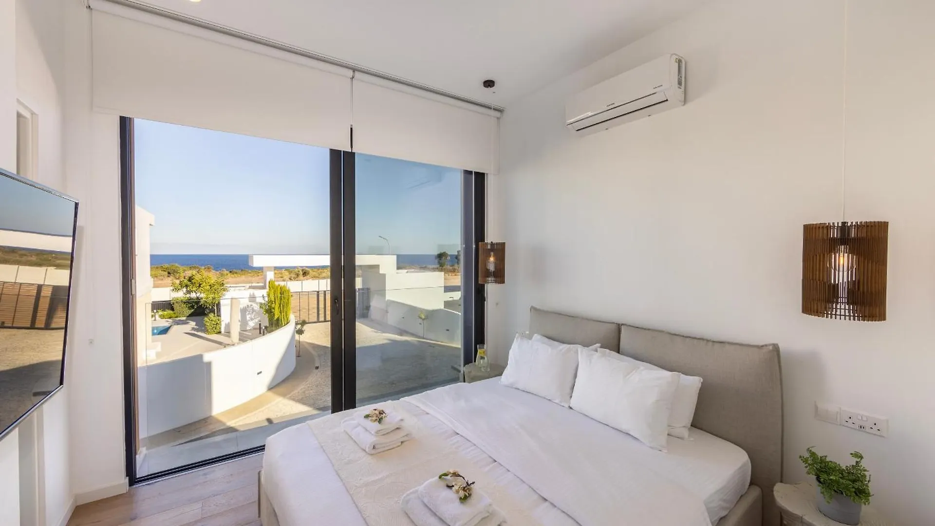 Protaras Periyiali Seaside Villa 33