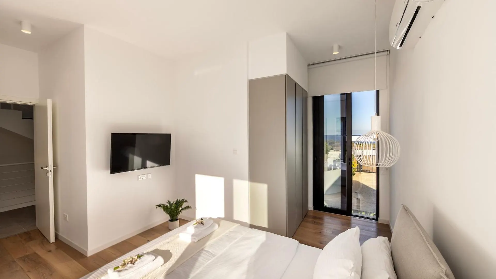Protaras Periyiali Seaside Villa 33 קפריסין