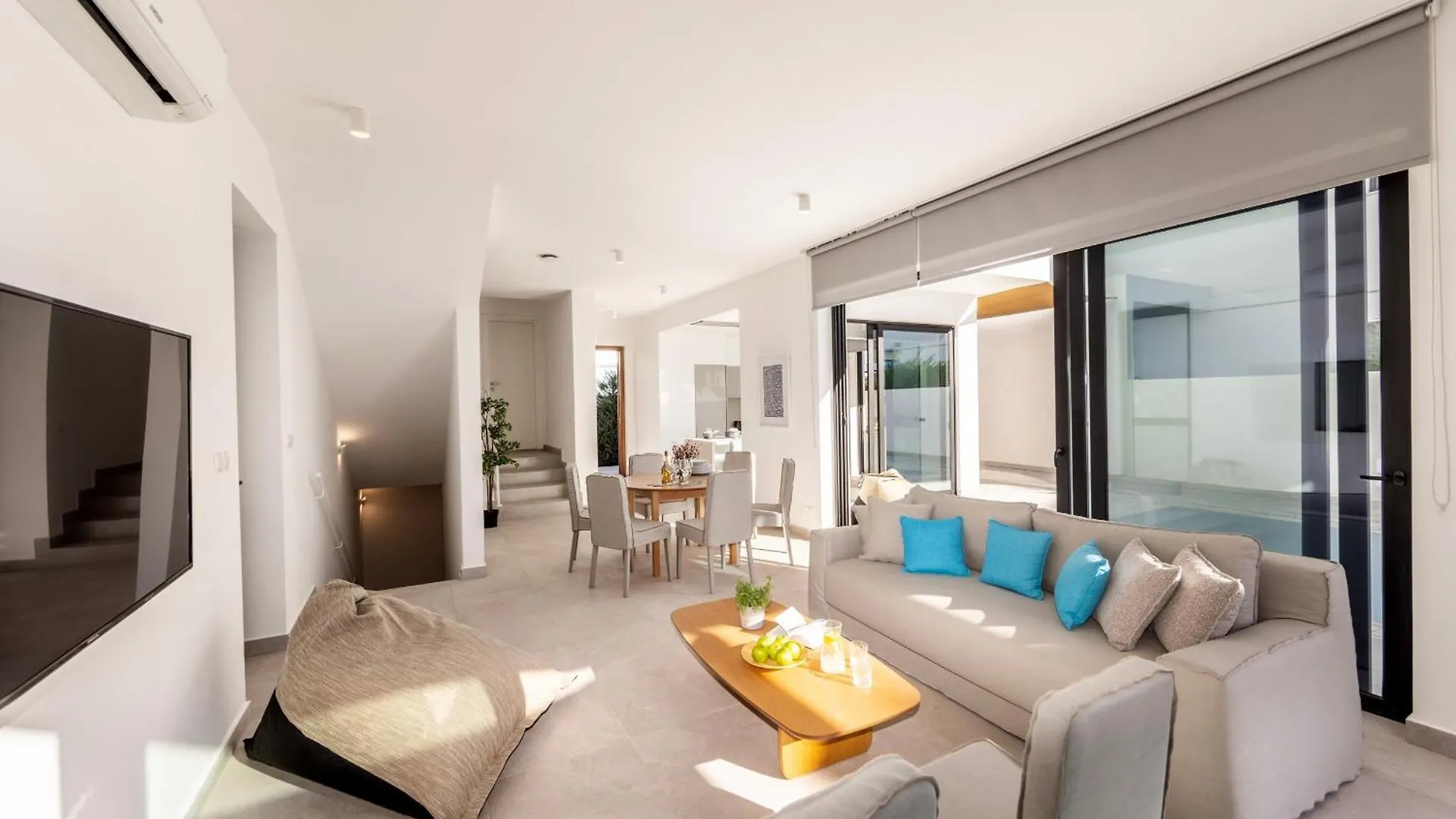 Protaras Periyiali Seaside Villa 33 קפריסין