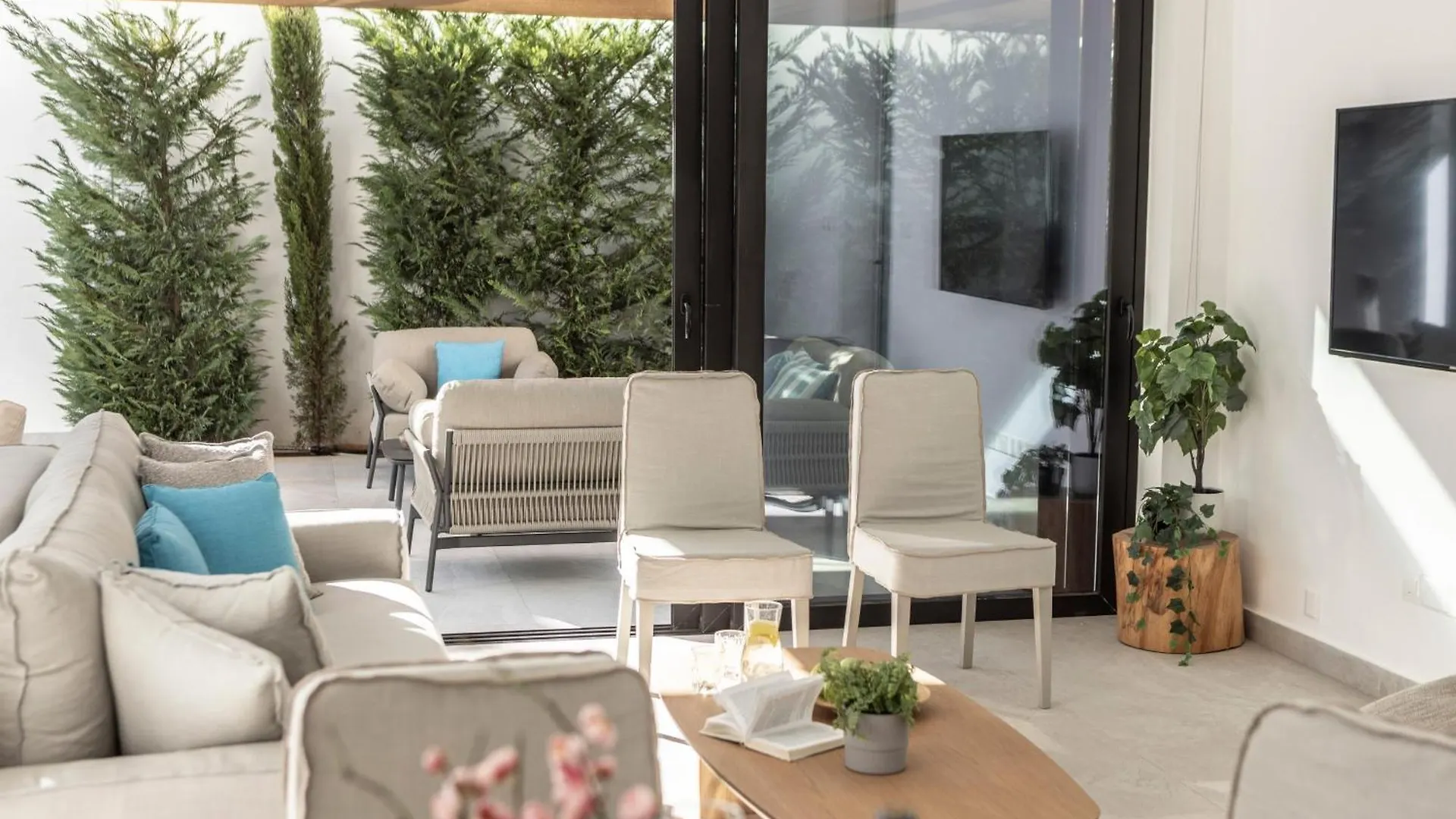 Protaras Periyiali Seaside Villa 33 קפריסין